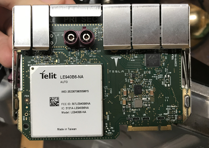 Pictures of the Tesla Model 3 Hardware - 图6